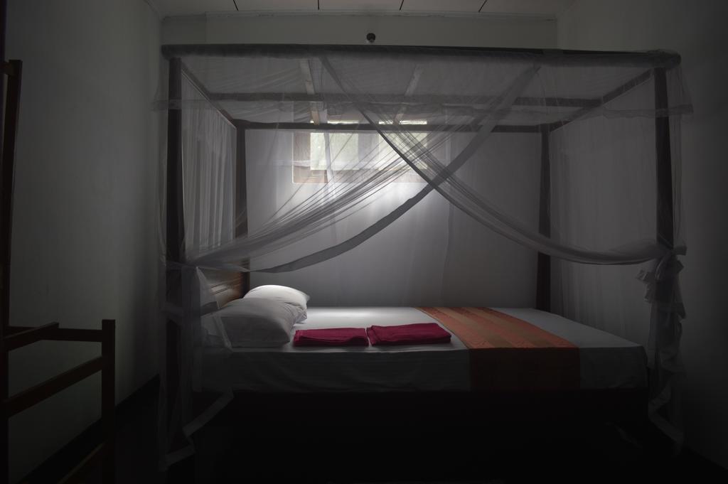 Chamod Holiday Home Tangalle Bagian luar foto