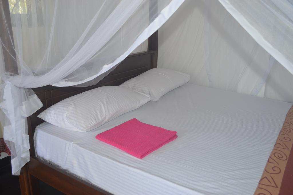 Chamod Holiday Home Tangalle Bagian luar foto