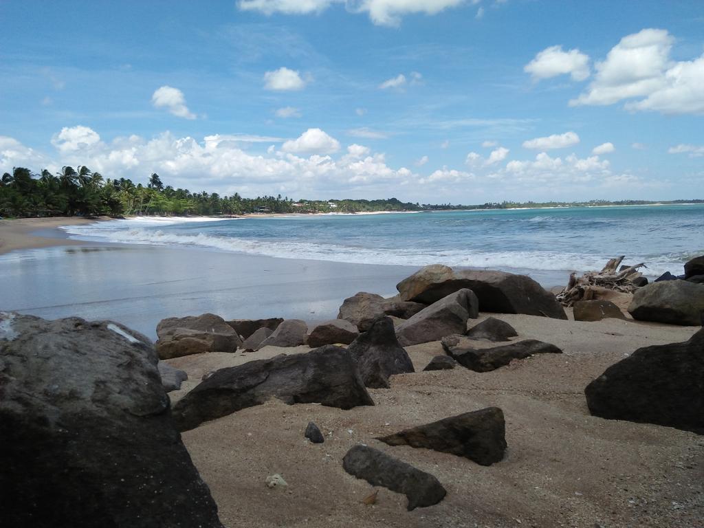 Chamod Holiday Home Tangalle Bagian luar foto